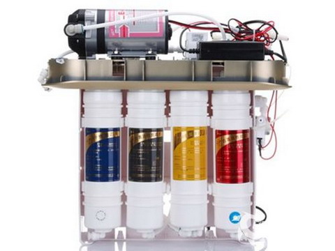 美的MRO121-4净水器 内部细节图